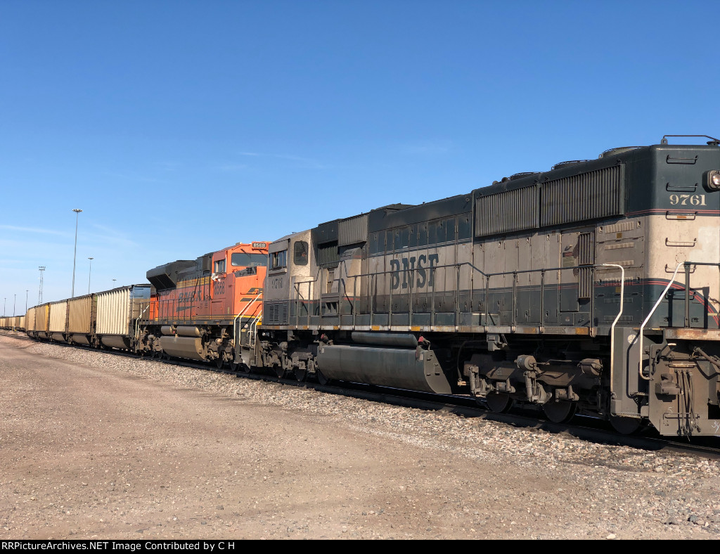 BNSF 9761